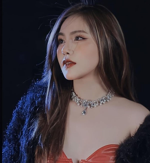 Ngân Ngân