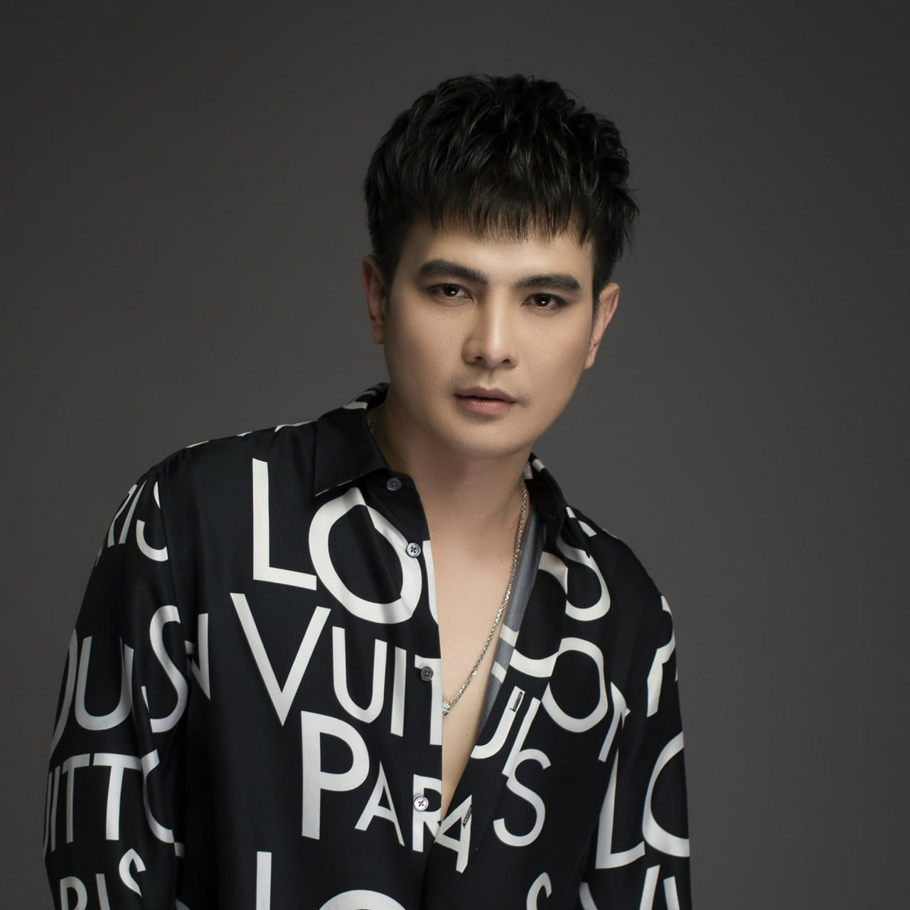 Lâm Hùng